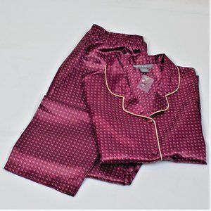 Katelyn Court, New Women L Red Long Sleeve Pajamas